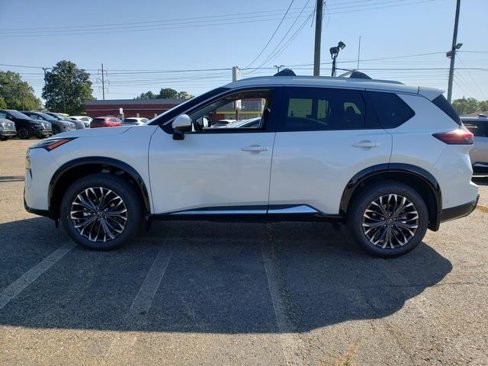 New 2026 Nissan Rogue Platinum image 3