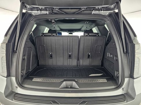 Used 2026 Chevrolet Tahoe Premier image 17