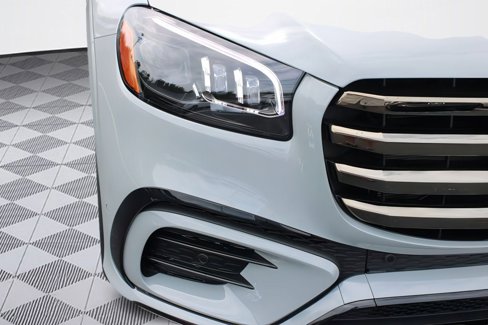 New 2025 Mercedes-Benz GLS 450 4MATIC image 10