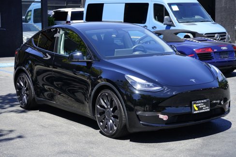 Used 2022 Tesla Model Y Performance image 6