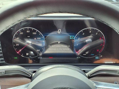New 2025 Mercedes-Benz GLS 450 4MATIC image 16