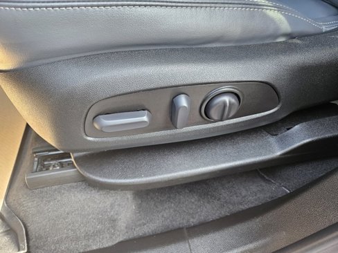 Certified 2023 Buick Enclave Essence w/ LPO, Floor Liner Package image 21