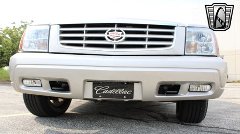 Used 2005 Cadillac Escalade AWD image 7