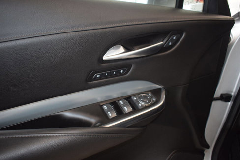 Used 2020 Cadillac XT4 Premium Luxury image 24