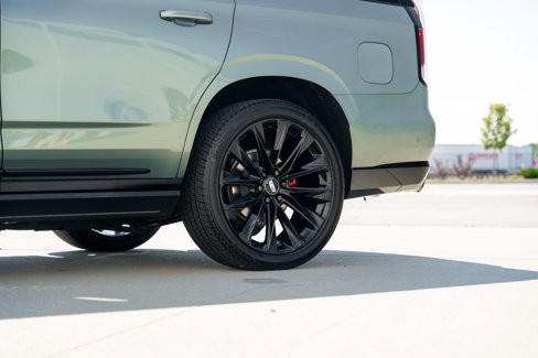 Used 2023 Cadillac Escalade V image 40