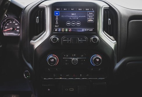 Used 2020 Chevrolet Silverado 1500 RST w/ All-Star Edition image 4