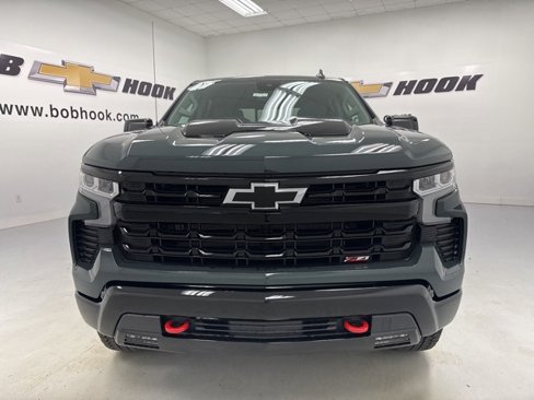 New 2026 Chevrolet Silverado 1500 LT Trail Boss w/ Convenience Package II image 2