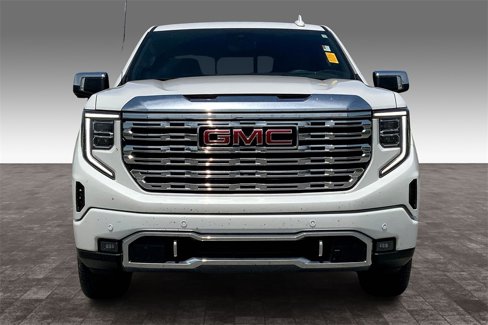 Used 2025 GMC Sierra 1500 Denali image 4