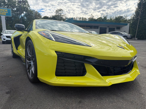 Used 2024 Chevrolet Corvette Z06 image 3