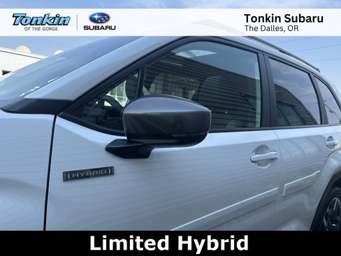 New 2025 Subaru Forester Limited image 12