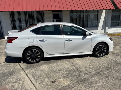 Used 2019 Nissan Sentra SR w/ Exterior Package image 8