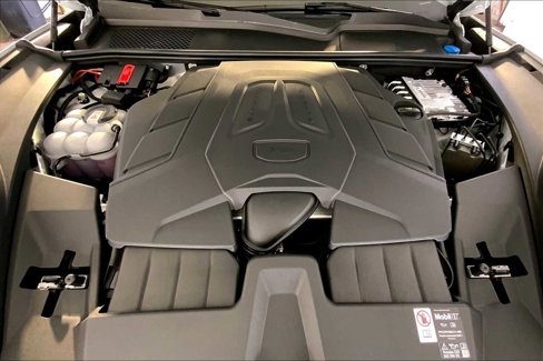 New 2026 Porsche Cayenne image 21