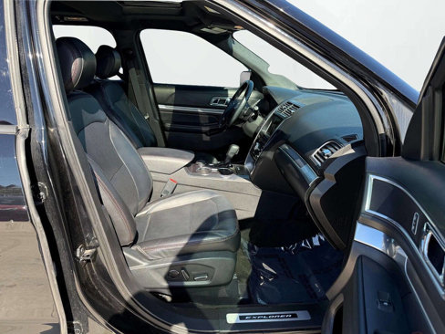 Used 2017 Ford Explorer Sport w/ Equipment Group 401A image 14
