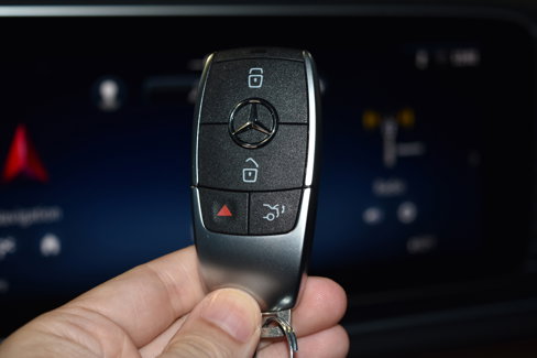 New 2026 Mercedes-Benz GLS 450 4MATIC image 14