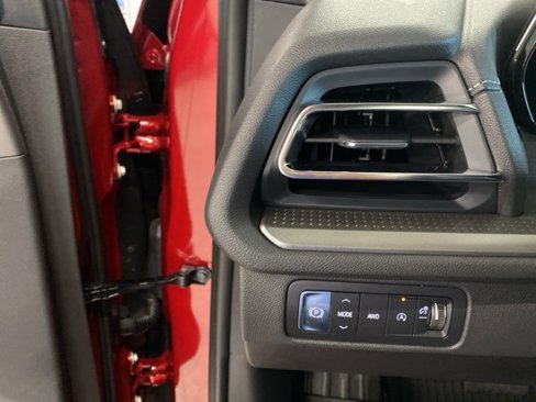 New 2026 Chevrolet Traverse LT w/ Sun and Wheel Package image 12