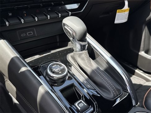 New 2026 GMC Canyon AT4 w/ Technology Plus Package image 13