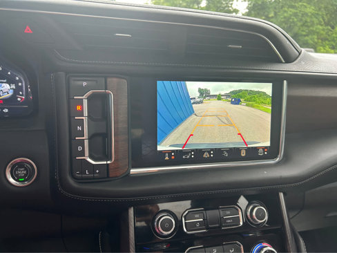 Used 2023 GMC Yukon XL Denali Ultimate w/ LPO, Floor Liner Package image 20
