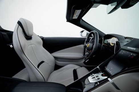 Certified 2024 Ferrari Roma Spider image 31