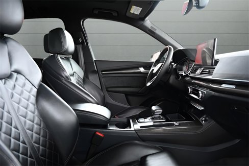 Used 2024 Audi SQ5 Premium Plus w/ Premium Plus Package image 32