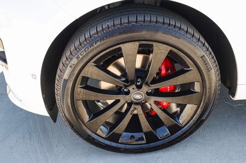 New 2025 Land Rover Range Rover Sport Dynamic SE image 9