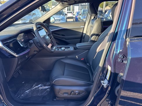 New 2025 Jeep Wagoneer Limited w/ Comfort Package image 9