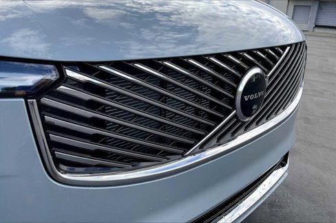 New 2026 Volvo XC90 T8 Plus image 34
