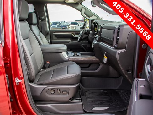 New 2025 GMC Sierra 2500 SLT w/ SLT Premium Package image 16