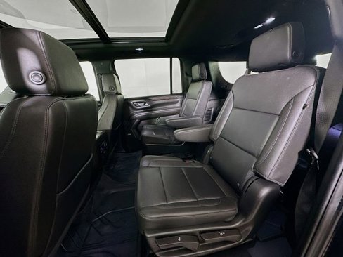 Certified 2024 Chevrolet Suburban Z71 w/ Luxury Package image 26