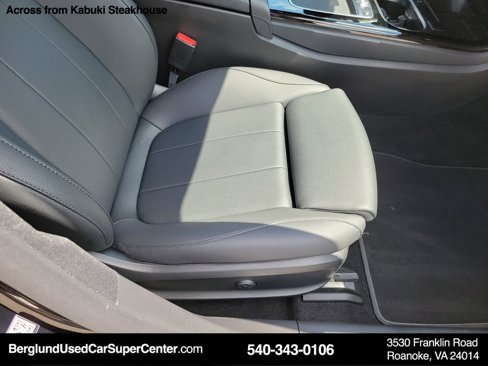 Used 2025 Mercedes-Benz CLA 250 image 17