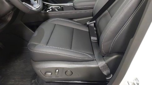 New 2026 Chevrolet Traverse LT w/ Driver Confidence Package image 22