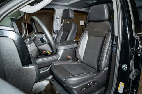 Used 2025 GMC Sierra 3500 Denali w/ Denali Reserve Package image 20