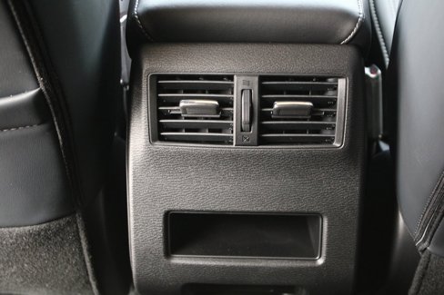 New 2025 Mitsubishi Outlander SE image 12