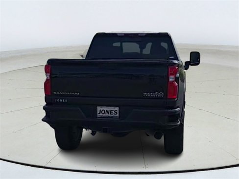 Used 2024 Chevrolet Silverado 3500 High Country image 4