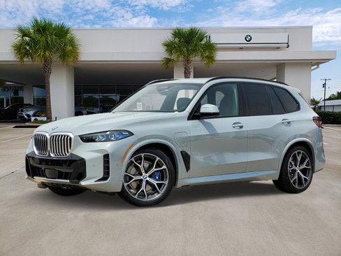 New 2026 BMW X5 xDrive50e w/ M Sport Package image 1