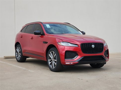 Used 2026 Jaguar F-PACE R-Dynamic S image 2