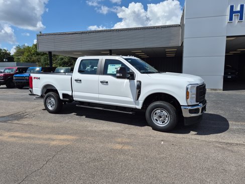 New 2026 Ford F250 XL w/ FX4 Off-Road Package image 1