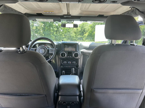 Used 2015 Jeep Wrangler Unlimited Sport image 24