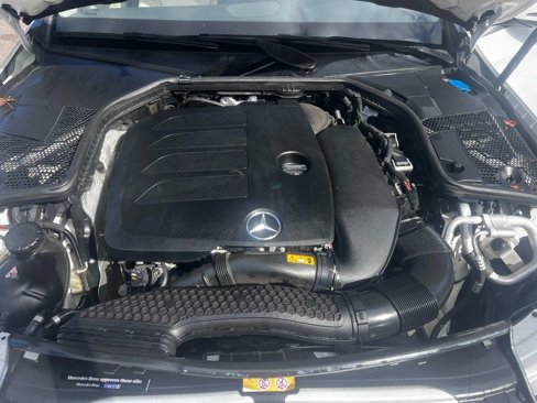 Used 2019 Mercedes-Benz C 300 4MATIC Sedan image 17