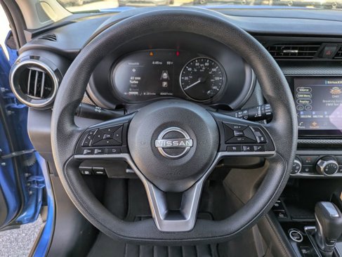 Used 2024 Nissan Kicks SV image 19