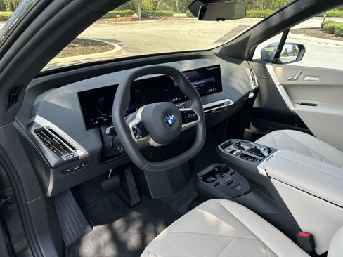 New 2026 BMW iX xDrive45 image 12