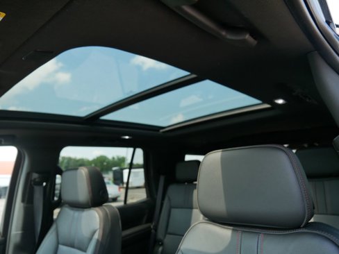Used 2022 Chevrolet Tahoe RST image 21