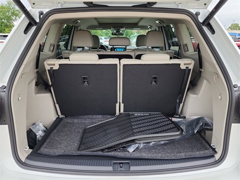 New 2026 Volkswagen Atlas SE image 6