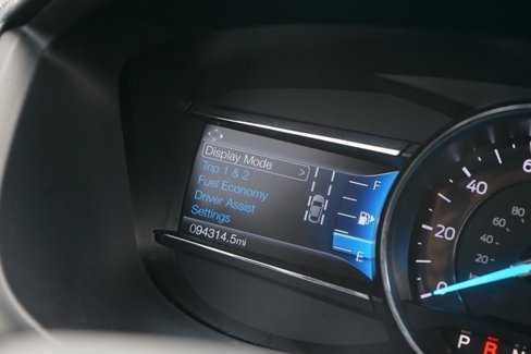 Used 2019 Ford Explorer XLT w/ Equipment Group 201A image 24