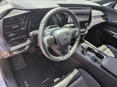 Used 2023 Lexus RX 350 w/ Luxury Package image 10