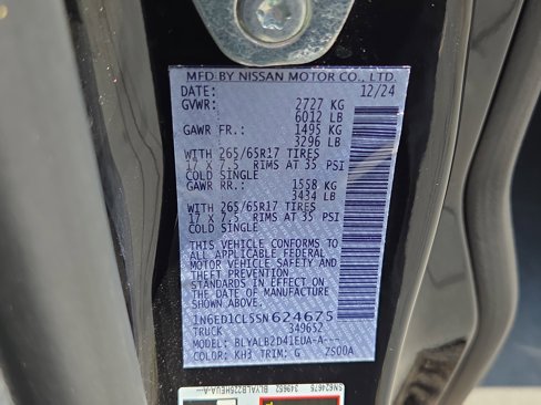 Used 2025 Nissan Frontier SV image 7