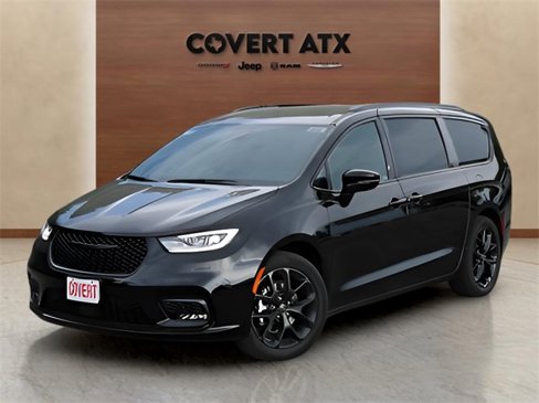 New 2026 Chrysler Pacifica Limited image 1