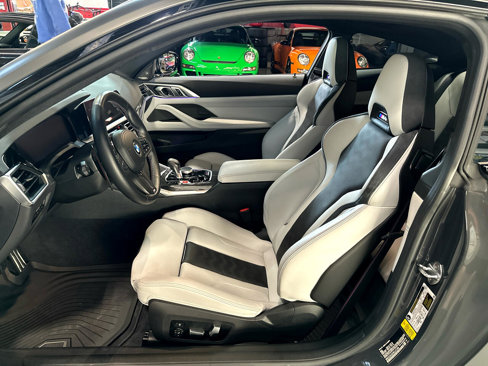 Used 2022 BMW M4 Competition w/ M Carbon Exterior Package image 21