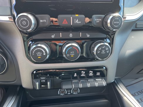 New 2026 RAM 1500 4x4 Crew Cab image 23