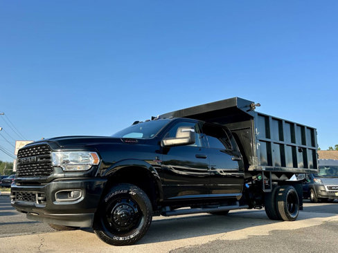 Used 2024 RAM 3500 SLT w/ Quick Order Package 2YG SLT image 43
