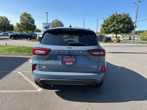 Used 2023 Ford Escape ST-Line w/ Tech Pack #1 image 6